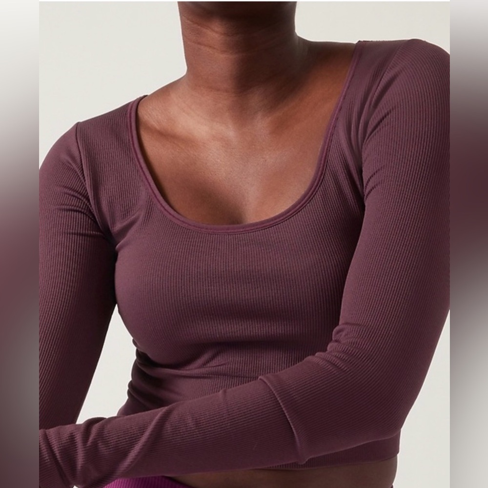 Athleta Aurora Seamless Long Sleeve Crop Small Great Condition